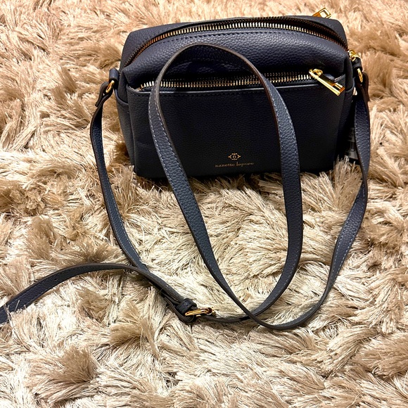 NWT Nanette Lepore Riya Camera Crossbody Black - Picture 2 of 3